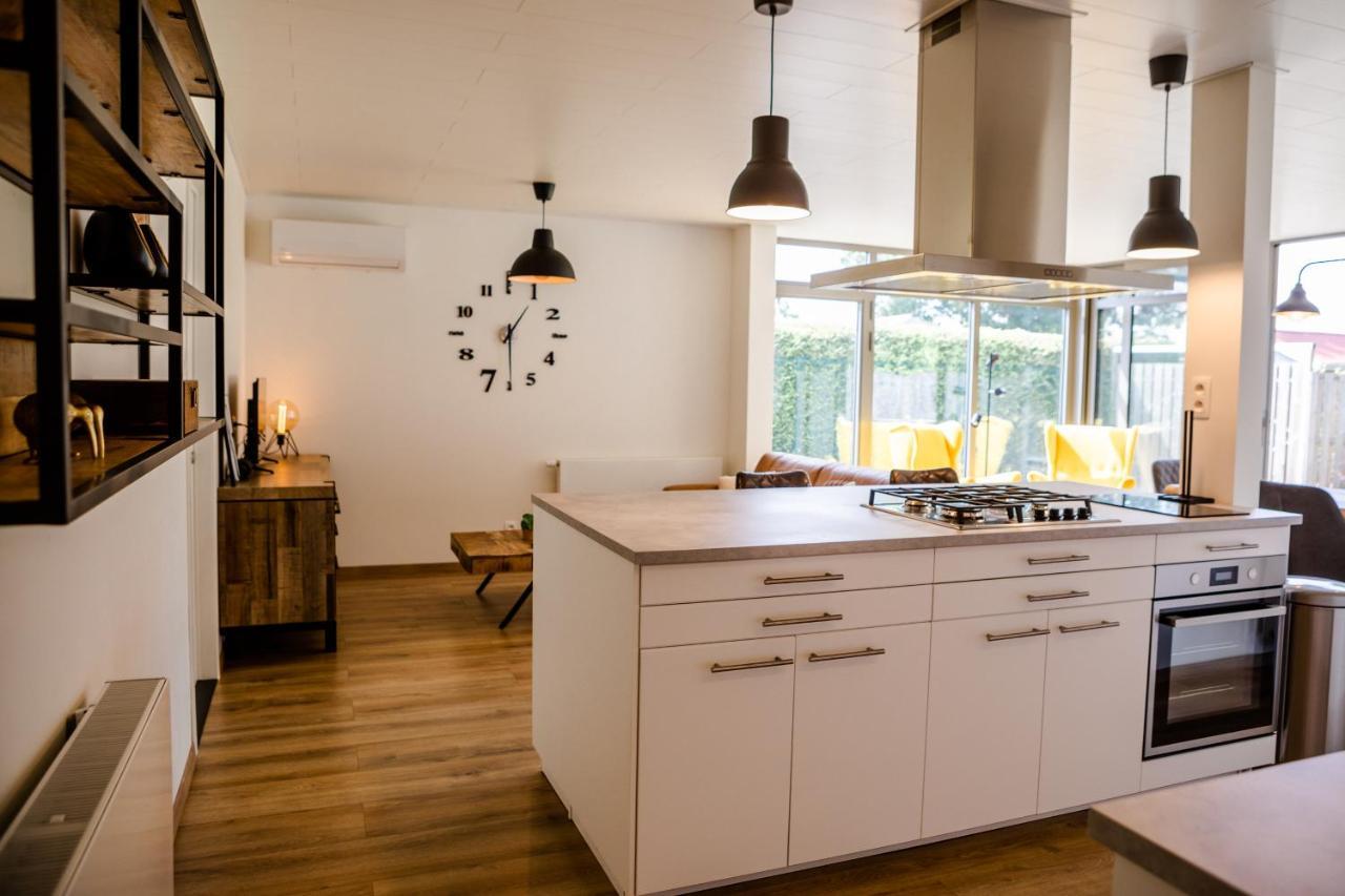 Vakantiewoning Op Steenworp Afstand Van Strand En Havens 耶尔瑟克 外观 照片